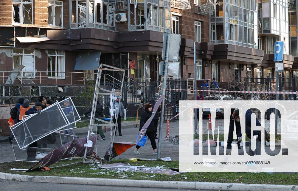 Russia Ukraine Drone Attack 9273060 25.10.2026 People clear the rubble after a massive drone attack amid Russia s military operation in Ukraine, in Belgorod, Russia. Two persons were killed and 14 others were injured in a reported strike by the Ukrainian Armed Forces on October 25. Taisia Liskovets Sputnik Belgorod Russia