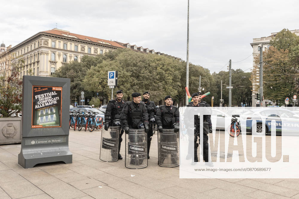 Carabinieri in riot gear at the Milan Cadorna railway station, shortly before a potential unauthorized demonstration. The event takes place the weekend following protests against the high cost of livingÃ¢â‚¬protests that escalated into urban guerrilla warfare, resulting in the looting of shops and damage to entire streets. Milan Italy - ZUMAc276 20261025_zip_c276_003
