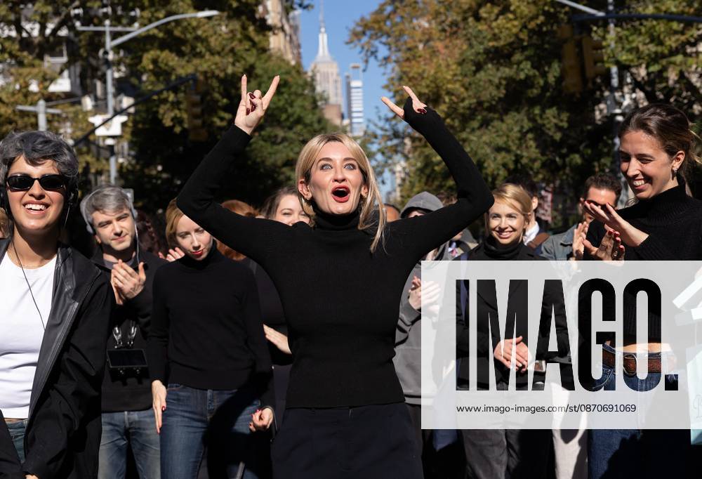 NYC Look-Alike Contest for Elizabeth Holmes and Nathan Fielder NYC Look-Alike Contest for Elizabeth Holmes and Nathan Fielder, Washington Square Park, NY. 25 Oct 2026 Pictured: Elizabeth Holmes and Nathan Fielder Look-Alike Contest-Winner.