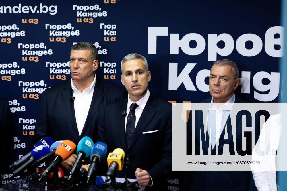 Bulgarian presidential candidate Andrey Gyurov SOFIA, BULGARIA - OCTOBER 25: Bulgarian presidential candidate Andrey Gyurov speaks to the press following the first round of the presidential election, in Sofia, Bulgaria on October 25, 2026. A presidential runoff election is scheduled for November 1, 2026. Hristo Vladev Anadolu Sofia Bulgaria. Editorial use only. Please get in touch for any other usage.