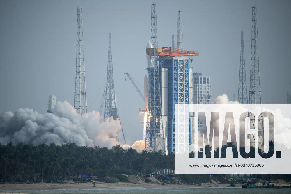 A Long March-8A carrier rocket carrying the 28th group of low-orbit internet satellites blasts off from the Hainan Commercial Spacecraft Launch Site on October 25, 2026 in Wenchang, Hainan Province of China. The rocket lifted off at 10:03 a.m. (Beijing Time) from the Hainan commercial spacecraft launch site. The payloads, the 28th group of low-orbit internet satellites, entered the designated orbit.