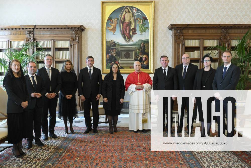 ITALY - POPE - VATICAN-2026 10 26 Italy, Rome, Vatican, 2026 10 26: Pope Leo XIV receives in a private audience Her Excellency Ms. Nataša Pirc Musar, President of the Republic of Slovenia at the Vatican Photo by VATICAN MEDIA Catholic Press Photo - NO BOOKS