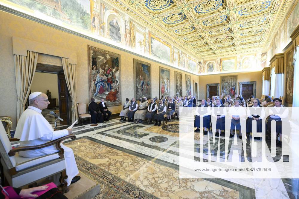 IPA90213609 - Italy, Rome, Vatican, 2026 10 26: Pope Leo XIV receives in a private audience Participants in the General Chapter of the Sisters of Charity of Saint Jeanne Antide Thouret at the Vatican Photo by VATICAN MEDIA Catholic Press Photo
