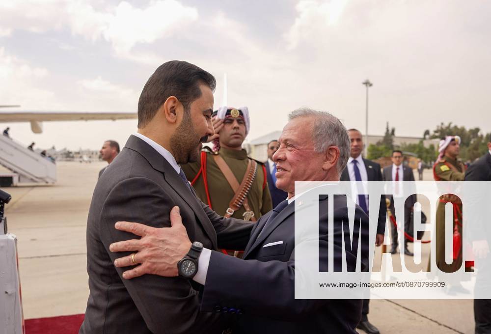 Jordan s King Abdullah II Meets Iraqi Prime Minister in Amman Jordan s King Abdullah II meets Iraqi Prime Minister Ali Faleh Al-Zaidi at Basman Palace in Amman, Jordan, on October 26, 2026. The two leaders discuss ways to strengthen bilateral cooperation in energy, electricity interconnection, transportation and security, according to the Jordanian Royal Court. Photo by Royal Hashemite Court apaimages Amman Amman Jordan 261026_Jordan_JPO_01(4)