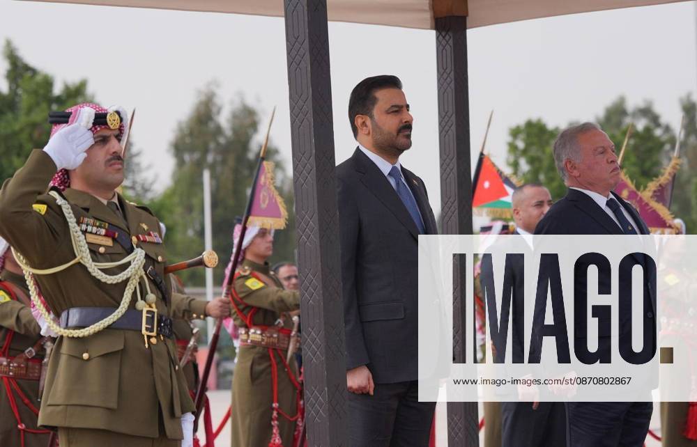 Iraqi Prime Minister Ali Falih al-Zaidi in Jordan AMMAN, JORDAN - OCTOBER 26 : (---- - MANDATORY CREDIT - IRAQI PRIME MINISTER S OFFICE PRESS HANDOUT - NO MARKETING NO ADVERTISING CAMPAIGNS - DISTRIBUTED AS A SERVICE TO CLIENTS----) Iraqi Prime Minister Ali Falih al-Zaidi is welcomed with an official ceremony by King Abdullah II at Marka Military Airport during his official visit to Amman, Jordan, on October 26. Iraqi Prime Minister s Office Press Handout Anadolu Amman Jordan. Editorial use only. Please get in touch for any other usage.