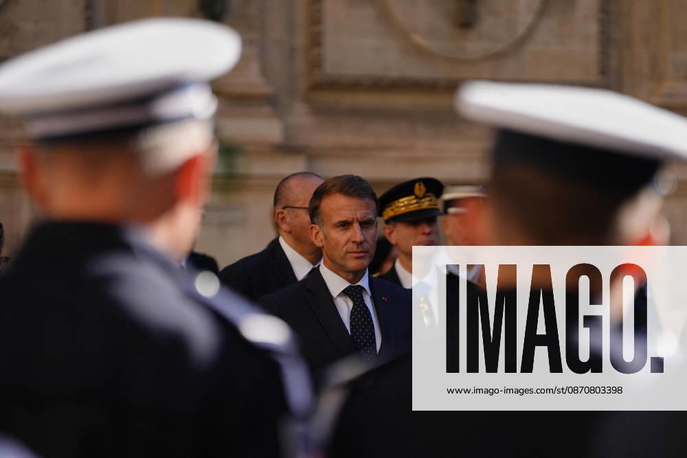 President Macron visits Marseille a Week After the Riots - France French President Emmanuel Macron meets with the police force at the prefecture in Marseille, France, Monday, October 26, 2026, during a visit to notice the return of republican order after the violence and looting that punctuated the citizen mobilization of October 17, 2026. Protests by high school students over learning conditions sparked a movement that has since spread nationwide, fuelled by broader anger over the rising cost of living. Photo by Aurelien Morissard Pool ABACAPRESS.COM Marseille France