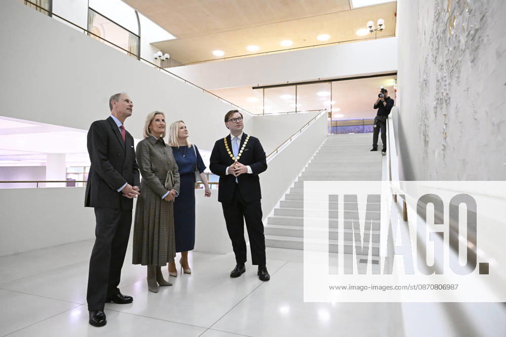 LKS 20261026 Mayor of Helsinki Daniel Sazonov (R) with wife Anita Westerholm (2nd R) having a tour with visiting Britain s Prince Edward, Duke of Edinburgh and Sophie Duchess of Edinburgh at the Helsinki City Hall in Finland on Monday, 26th Oct., 2026. Prince Edward and Duchess Sophie are in Finland between 26th and 28th October. - MIKKO STIG Helsinki Finland