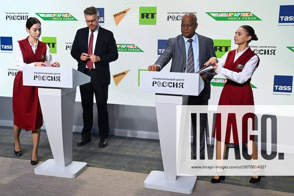 Russia-Africa Media Forum in Moscow 9273976 26.10.2026 Rossiya Segodnya Director of International Cooperation Vasily Pushkov, second left, and President of Debre Markos University Dr. Sayeh Kassaw (Ethiopia) sign a memorandum of understanding between the Sputnik international news agency and radio and Debre Markos University during the Russia-Africa Media Forum, which is part of the 3rd Russia-Africa Summit, in Moscow. Alexey Maishev Sputnik Crediting the source in the following order photographer s name Russia-Africa Summit and Economic and Humanitarian forum host ÑÄhoto agency is mandatory when using the photo Moscow Russia