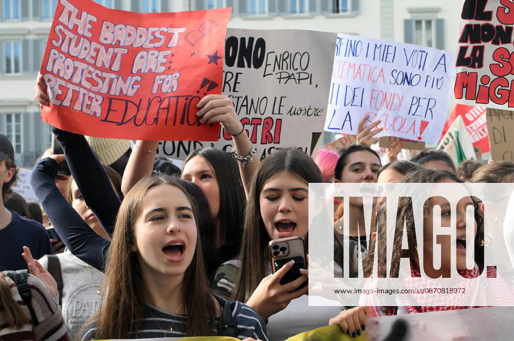 Students protest against the Minister of Education and his school policies, Florence, October 26, 2026 Florence Italy - ZUMAa289 20261026_zia_a289_163