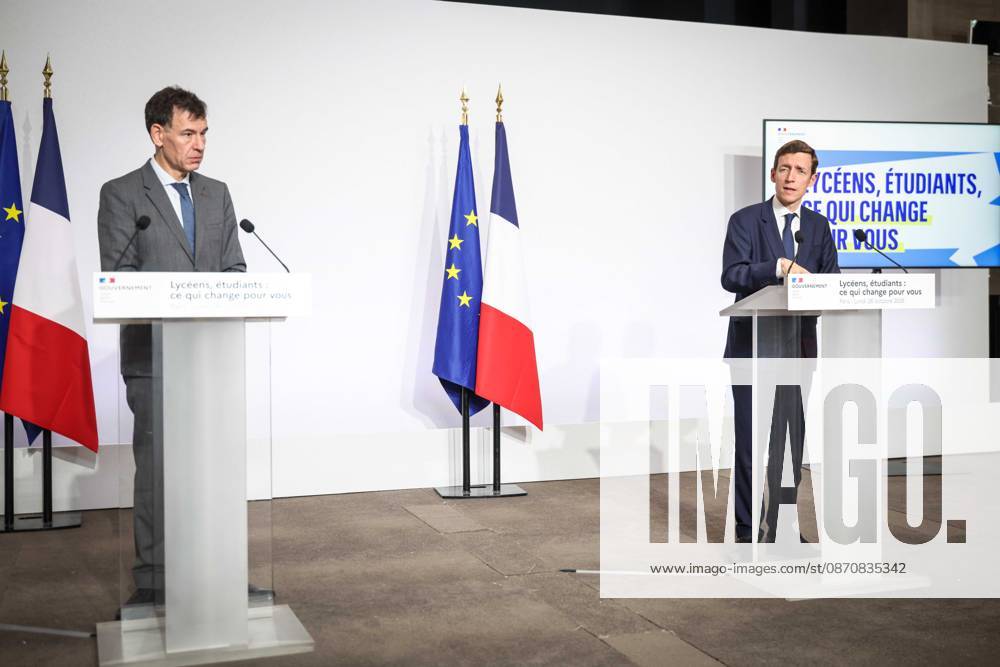 Paris, France le 26 octobre 2026 - Edouard Geffray, ministre de l Education nationale, et Philippe Baptiste, ministre de l Enseignement superieur, de la Recherche et de l Espace, presentent lors d une conference de presse les conclusions de la consultation nationale lyceenne et de la concertation relative Ã l orientation et a Parcoursup. Ils detaillent egalement les reponses aux attentes exprimees par les lyceens et les etudiants afin d ameliorer leurs conditions d apprentissage et d etude - Edouard Geffray, Minister of National Education, and Philippe Baptiste, Minister of Higher Education, Research and Space, present at a press conference the conclusions of the national high school consultation and the consultation on orientation and Par