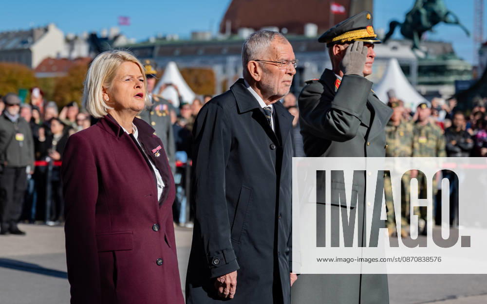 Official celebrations for Austria’s National Day 2026 Wreath-laying ceremony during the official celebrations on National Day 2026 at the outer castle gate on Vienna’s Heldenplatz, Austria. The photo shows ÖVP Federal Minister of Defense