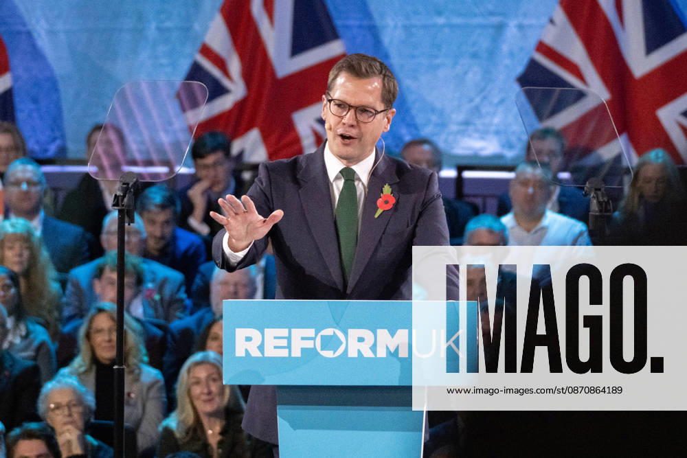 Robert Jenrick attends the Reform UK s Economic Rescue Plan Press Conference in London. London United Kingdom - ZUMAs197 20261026_aaa_s197_276