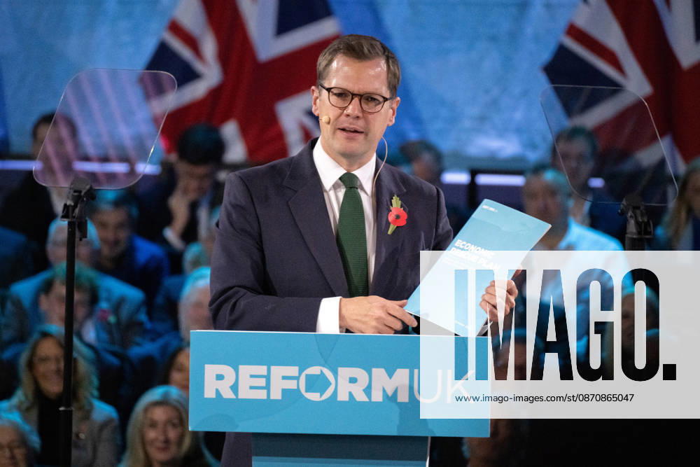 Robert Jenrick attends the Reform UK s Economic Rescue Plan Press Conference in London. London United Kingdom - ZUMAs197 20261026_aaa_s197_277
