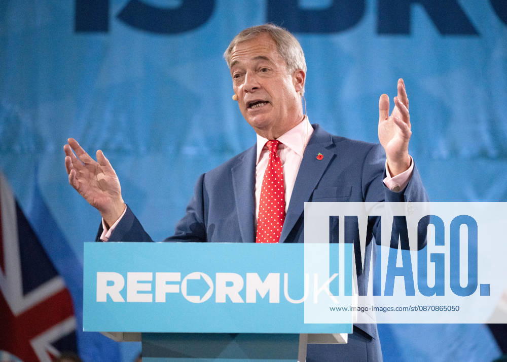Nigel Farage speaks at the Reform UK s Economic Rescue Plan Press Conference in London. London United Kingdom - ZUMAs197 20261026_aaa_s197_280