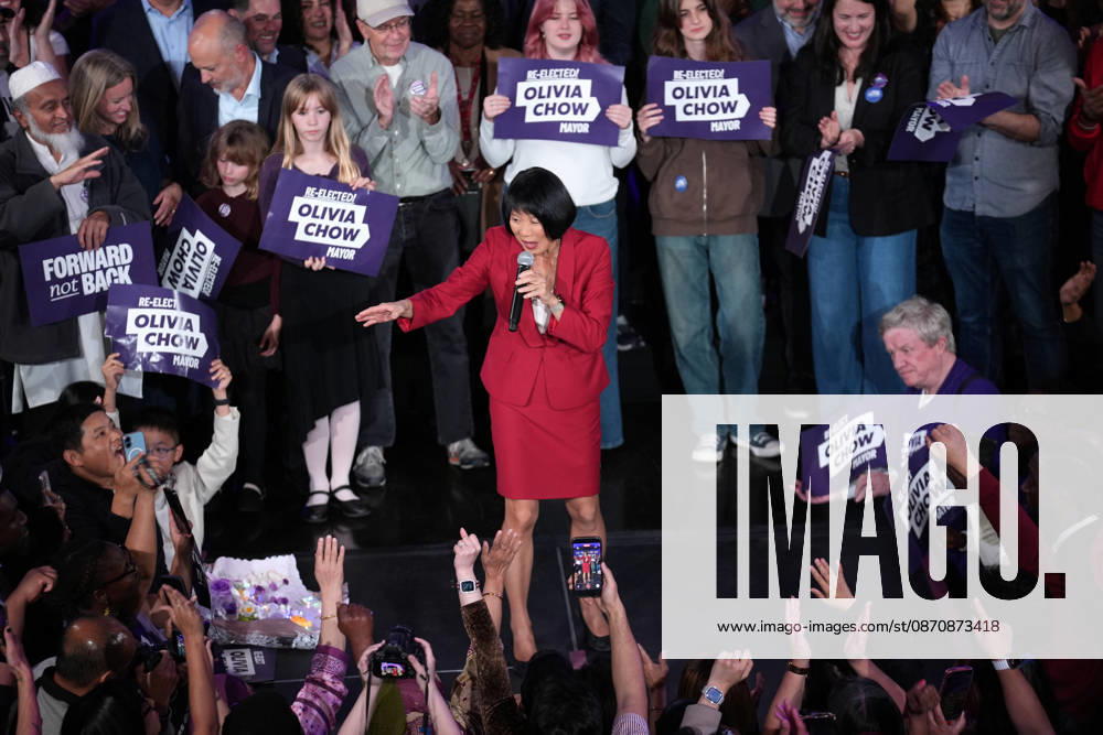 Olivia Chow Re-Elected as Toronto Mayor TORONTO, CANADA - OCTOBER 26: Toronto Mayor Olivia Chow delivers a speech after being re-elected for a second term in Toronto, Ontario, Canada, on October 26, 2026. Mert Alper Dervis Anadolu Ontario Canada. Editorial use only. Please get in touch for any other usage.