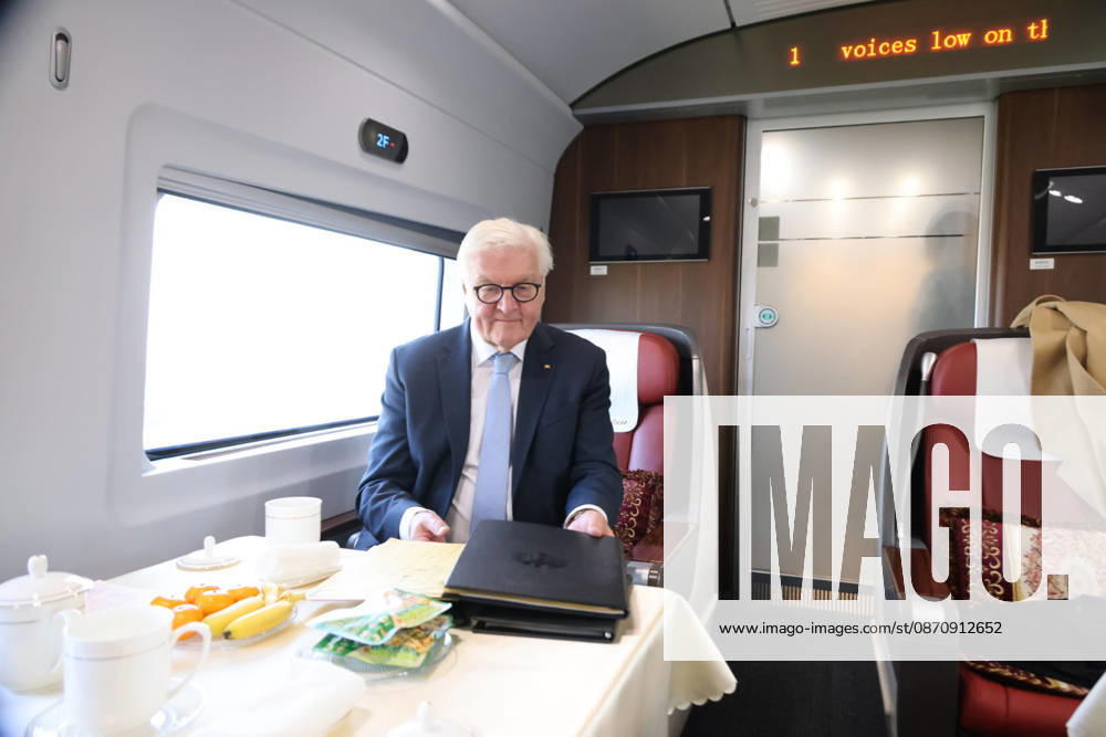 Federal President and China Railroad, October 26, 2026, China, Hefei, Presidential Flight Service, Departure: Federal President Frank Walter Steinmeier and Elke Buedenbender traveling to China with China Railroad from Hefei to Yixiang. With Ambassador Ackermann, China Railroad staff, high-speed train, 330 km h, Hefei, Anhui, China
