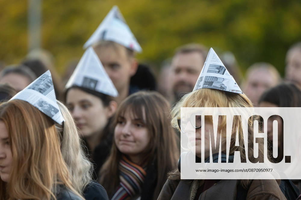 Student gathering in support of public service media, October 27, 2026, Pardubice. The event was organized by students of the University of Pardubice. (CTKxPhoto JosefxVostarek) CTKPhotoP2026102706086 CTKPhotoP2026102706086