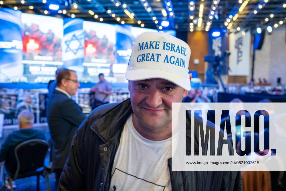 Israel, Jerusalem, October 27–28, 2026: Scenes from the election rally of the Likud Party led by incumbent Prime Minister Benjamin Netanyahu. There was a long wait for Bibi to appear; he didn’t take the stage until around 3:15 a.m. Baseball caps bearing the slogan Make Israel Great Again were handed out at the event.