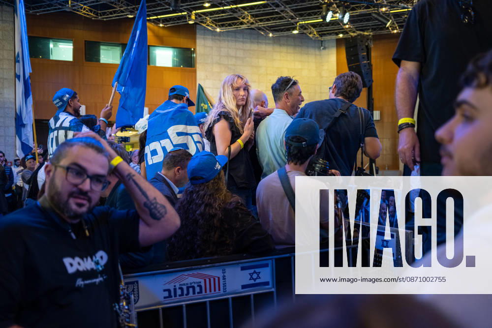 Israel, Jerusalem, October 27–28, 2026: Scenes from the election party of the Likud Party led by incumbent Prime Minister Benjamin Netanyahu. There was a long wait for Bibi to appear; he didn’t take the stage until around 3:15 a.m.