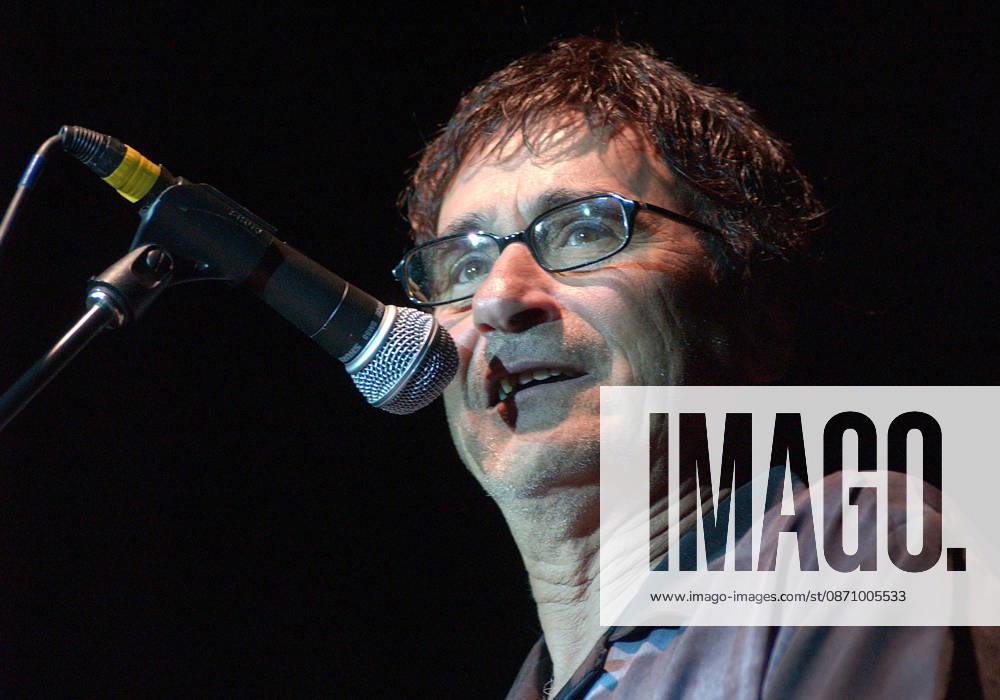 Pittsburgh, Pennsylvania - 80 s rocker and lead vocalist of the band, THE JAGGERZ, Pittsburgher DONNIE IRIS hosts the Homegrown Hoo Ha Festival held at the Post-Gazette Pavilion. Pittsburgh USA - ZUMAa123 20070701_zaa_a123_001