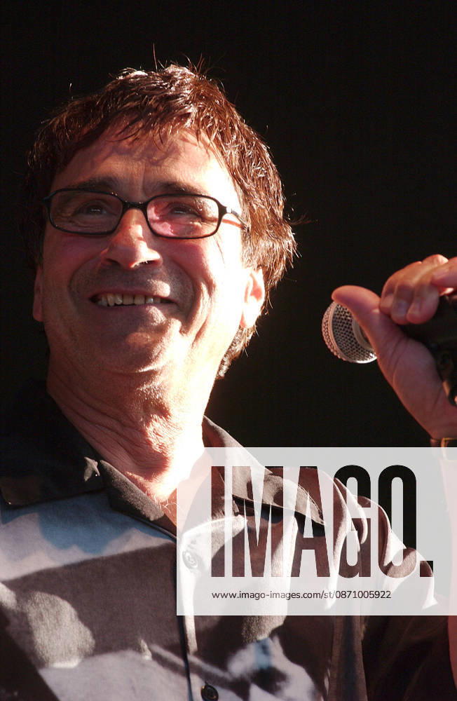 Pittsburgh, Pennsylvania - 80 s rocker and lead vocalist of the band, THE JAGGERZ, Pittsburgher DONNIE IRIS hosts the Homegrown Hoo Ha Festival held at the Post-Gazette Pavilion. Pittsburgh USA - ZUMAa123 20070701_zaa_a123_004