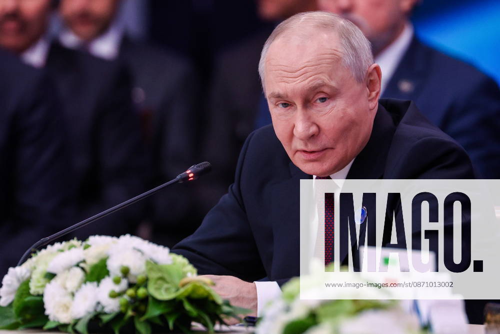 RUSSIA, MOSCOW - OCTOBER 27, 2026: President of Russia Vladimir Putin attends a plenary session of the 8th Summit of the Gas Exporting Countries Forum (GECF) at Moscow s World Trade Centre. Sergei Bulkin TASS 100070877