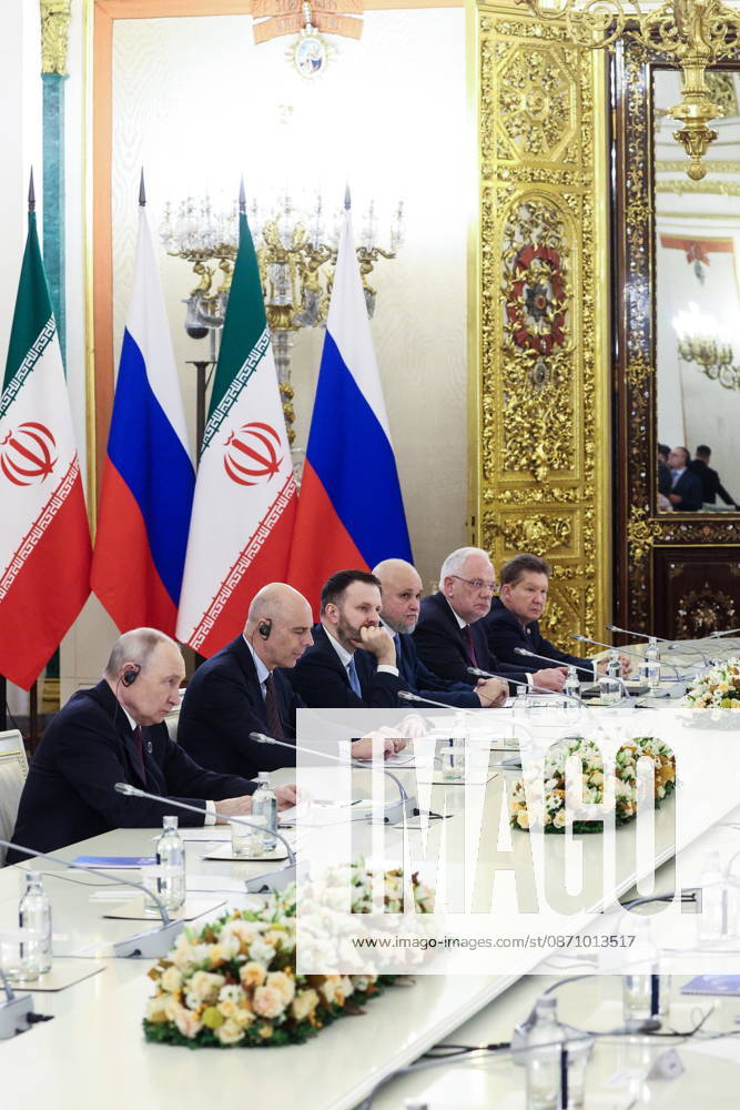 RUSSIA, MOSCOW - OCTOBER 27, 2026: Vladimir Putin (L), President of Russia, attends a bilateral meeting with his counterpart Masoud Pezeshkian of Iran on the sidelines of the 8th Summit of the Gas Exporting Countries Forum (GECF) at Moscow s World Trade Centre. Mikhail Sinitsyn TASS 100072161