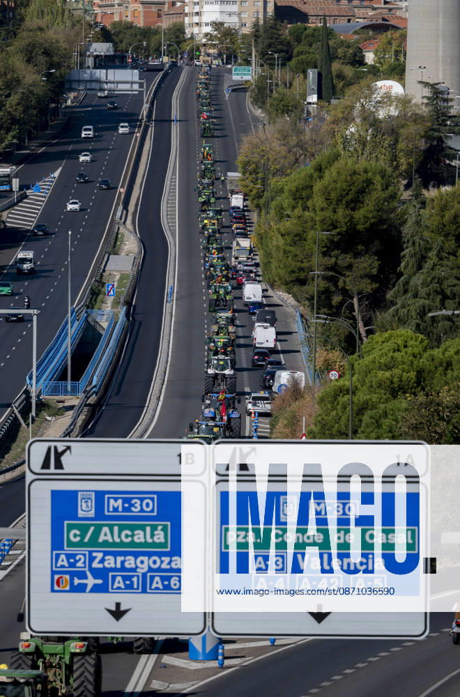 About 500 tractors take to the streets of Madrid to demand a profitable agricultural sector. Several tractors arrive in the capital on October 28, 2026, in Madrid, Spain. Nearly 500 tractors, accompanied by thousands of farmers and ranchers from all over Spain—called to action by Asaja, COAG, and Unión de Uniones, have taken to the streets of Madrid to demand urgent measures that guarantee the profitability of farms and the future of the countryside. October 28, 2026, Madrid, Spain