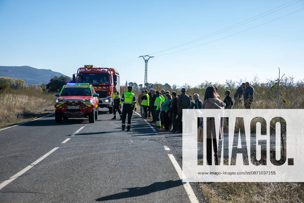 Two Trains Collide at Urda Station in Toledo Emergency responders are working at the scene of the accident on October 28, 2026, in Urda, Toledo, Castilla-La Mancha, Spain. Two trains collided on the morning of Wednesday, October 28, at the station in the Toledo town of Urda. Firefighters from the Alcázar de San Juan and Orgaz stations, Civil Protection teams from several surrounding towns, three medical helicopters, and two ambulances. OCTOBER 28, 2026 PIXELADA Juanma Jimé Urda, Toledo, Castile-La Mancha Urda, Toledo, Castile-La Mancha, Spain