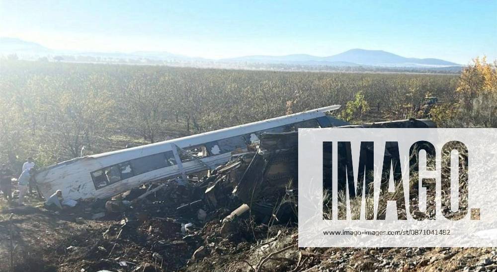 IPA90274950 - New train accident: An Iryo and an AVE train collide near Urda (Toledo), Wednesday, October 28, 2026 Cordon Press during New train accident: An Iryo and an AVE train collide near Urda (Toledo), Wednesday, October 28, 2026, News in ,