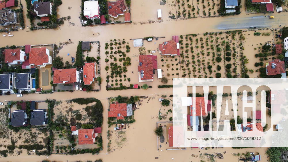 Heavy rainfall causes flooding in Mugla, Turkiye MUGLA, TURKIYE - OCTOBER 28: An aerial view of flooded residential areas and agricultural fields after heavy rainfall caused the Tersakan Stream to overflow in Dalaman district of Mugla, Turkiye, on October 28, 2026. Floodwaters inundated homes, businesses and farmland, while some roads were closed to traffic. Durmus Genc Anadolu Mugla Turkey. Editorial use only. Please get in touch for any other usage.