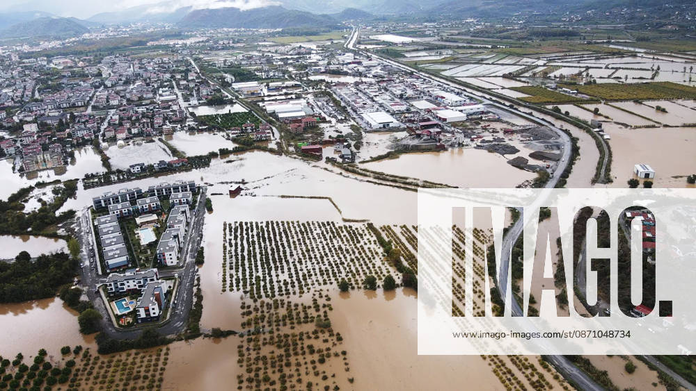 Heavy rainfall causes flooding in Mugla, Turkiye MUGLA, TURKIYE - OCTOBER 28: An aerial view of flooded residential areas and agricultural fields after heavy rainfall caused the Tersakan Stream to overflow in Dalaman district of Mugla, Turkiye, on October 28, 2026. Floodwaters inundated homes, businesses and farmland, while some roads were closed to traffic. Durmus Genc Anadolu Mugla Turkey. Editorial use only. Please get in touch for any other usage.