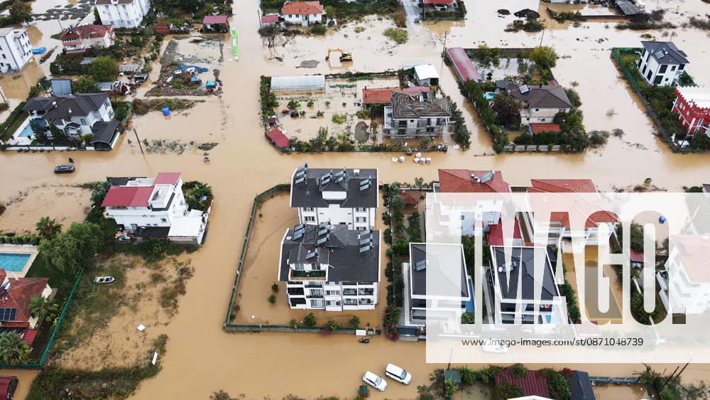 Heavy rainfall causes flooding in Mugla, Turkiye MUGLA, TURKIYE - OCTOBER 28: An aerial view of flooded residential areas and agricultural fields after heavy rainfall caused the Tersakan Stream to overflow in Dalaman district of Mugla, Turkiye, on October 28, 2026. Floodwaters inundated homes, businesses and farmland, while some roads were closed to traffic. Durmus Genc Anadolu Mugla Turkey. Editorial use only. Please get in touch for any other usage.