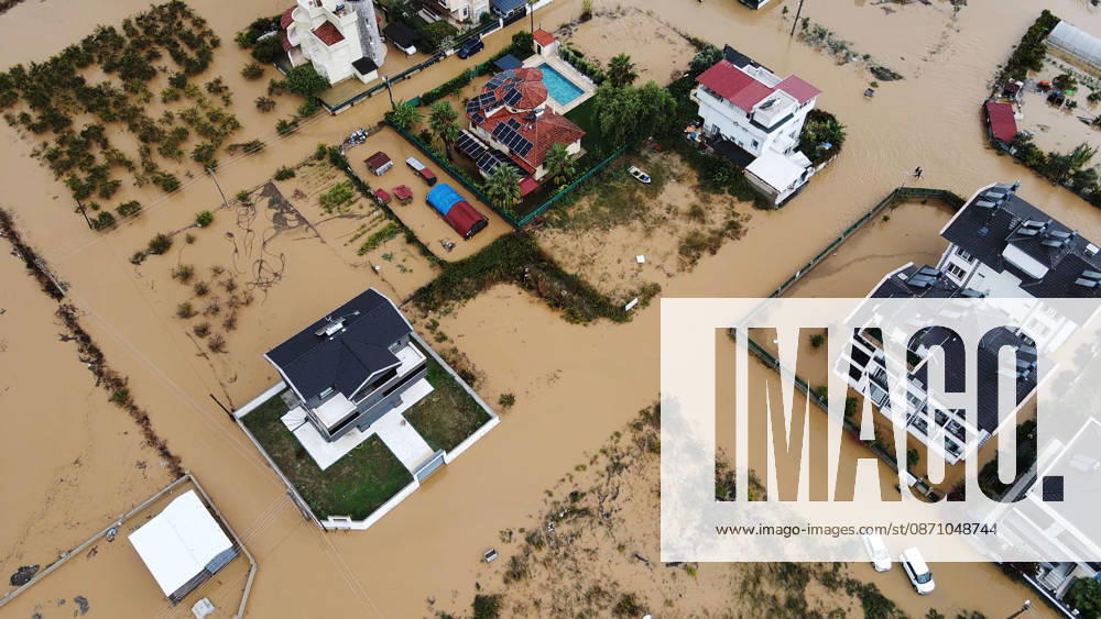 Heavy rainfall causes flooding in Mugla, Turkiye MUGLA, TURKIYE - OCTOBER 28: An aerial view of flooded residential areas and agricultural fields after heavy rainfall caused the Tersakan Stream to overflow in Dalaman district of Mugla, Turkiye, on October 28, 2026. Floodwaters inundated homes, businesses and farmland, while some roads were closed to traffic. Durmus Genc Anadolu Mugla Turkey. Editorial use only. Please get in touch for any other usage.