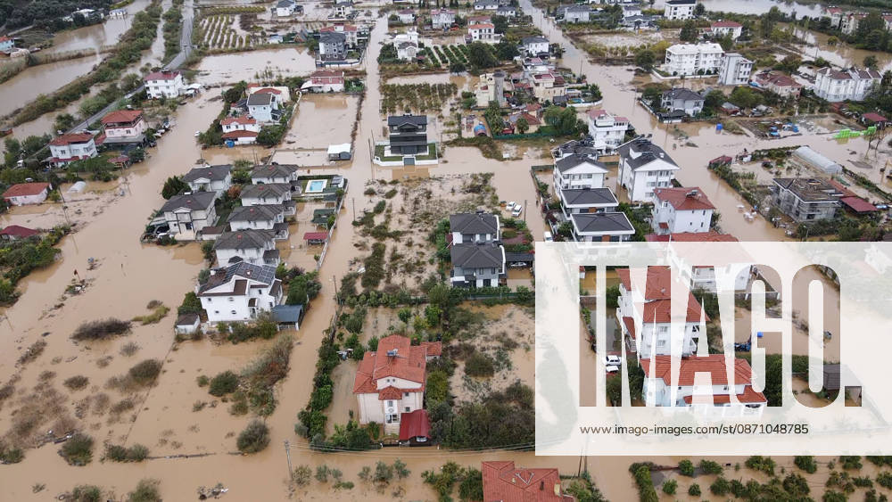 Heavy rainfall causes flooding in Mugla, Turkiye MUGLA, TURKIYE - OCTOBER 28: An aerial view of flooded residential areas and agricultural fields after heavy rainfall caused the Tersakan Stream to overflow in Dalaman district of Mugla, Turkiye, on October 28, 2026. Floodwaters inundated homes, businesses and farmland, while some roads were closed to traffic. Durmus Genc Anadolu Mugla Turkey. Editorial use only. Please get in touch for any other usage.