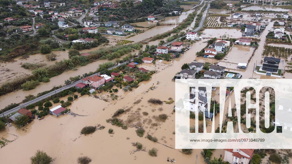 Heavy rainfall causes flooding in Mugla, Turkiye MUGLA, TURKIYE - OCTOBER 28: An aerial view of flooded residential areas and agricultural fields after heavy rainfall caused the Tersakan Stream to overflow in Dalaman district of Mugla, Turkiye, on October 28, 2026. Floodwaters inundated homes, businesses and farmland, while some roads were closed to traffic. Durmus Genc Anadolu Mugla Turkey. Editorial use only. Please get in touch for any other usage.