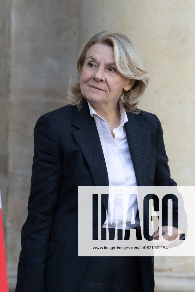Cabinet meeting at the Elysee Palace - Paris French minister of culture Catherine Pegard leaves after attending the weekly cabinet meeting at the Elysee Palace in Paris on October 28, 2026. Photo by Raphael Lafargue ABACAPRESS.COM Paris France