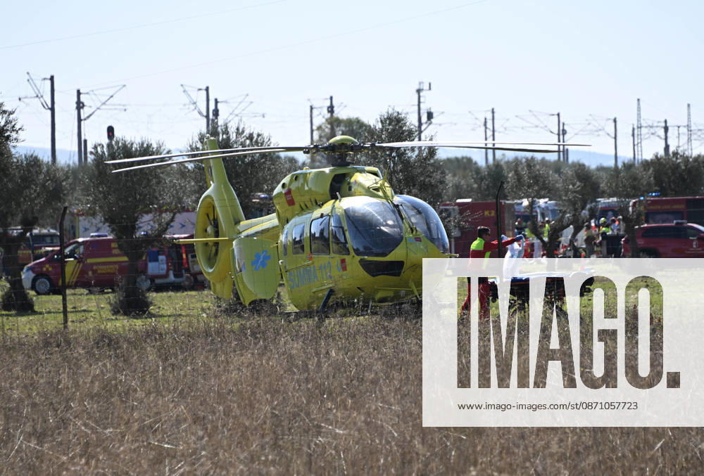 (261028) -- MADRID, Oct. 28, 2026 -- This photo taken on Oct. 28, 2026 shows the site of high-speed train collision in Toledo province, Spain. At least 64 were killed in a train accident that occurred on Wednesday in the Spanish province of Toledo, south of Madrid, local authorities confirmed. ) (SpotNews)SPAIN-TRAIN COLLISION-DEATH TOLL ChengxMin