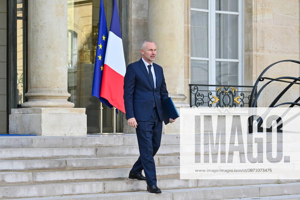 Laurent Panifous, Minister Delegate to the Prime Minister, in charge of Relations with Parliament, as he left the Cabinet meeting at the Élysée Presidential Palace in Paris, France, on October 28, 2026 Christian Liewig Bestimage French ministers leaving the weekly cabinet meeting at the Élysée Presidential Palace in Paris, France, on October 28, 2026 Paris, France