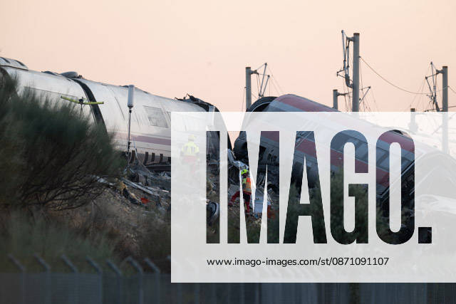 October 28, 2026, Urda, Toledo, Spain: At least 68 people have died and dozens more were injured after two high-speed passenger trains collided near Urda station in the province of Toledo on Wednesday morning, regional authorities confirmed. The catastrophe occurred at approximately 08:53 AM when a state-owned Renfe AVE train struck the rear of a stationary train operated by private carrier Iryo. More than 500 passengers were on board both convoys, which were traveling along the Madrid-Andalusia high-speed corridor. Spanish Transport Minister oÂ¼ scar Puente stated that the collision followed a safety system failure, after which an inexplicable order was issued from the control center allowing the - ZUMAd308 20261028_zsp_d308_058