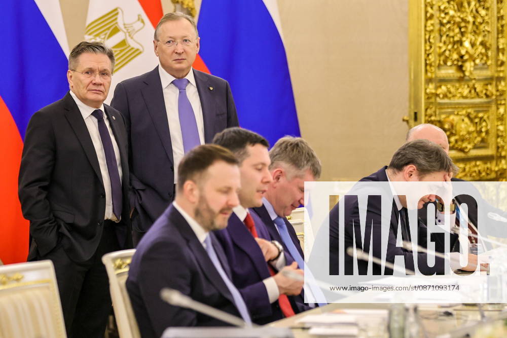 RUSSIA, MOSCOW - OCTOBER 28, 2026: Rosatom CEO Alexei Likhachev (L standing) is seen before a meeting between Russia s President Putin and Egypt s President el-Sisi (both not pictured) in the Kremlin, on the sidelines of the 2026 Russia – Africa Summit and Economic and Humanitarian Forum. Yevgeny Messman TASS 100125655