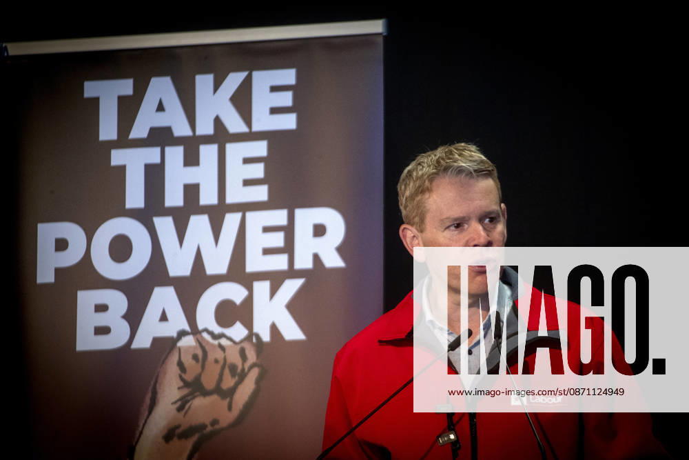 NZ ELECTION, Chris Hipkins, Leader of the Labour Party, speaks in Auckland, New Zealand, Thursday, October 29, 2026. New Zealanders have begun voting for their next government ahead of polling day on November 7. ( AUCKLAND New Zealand