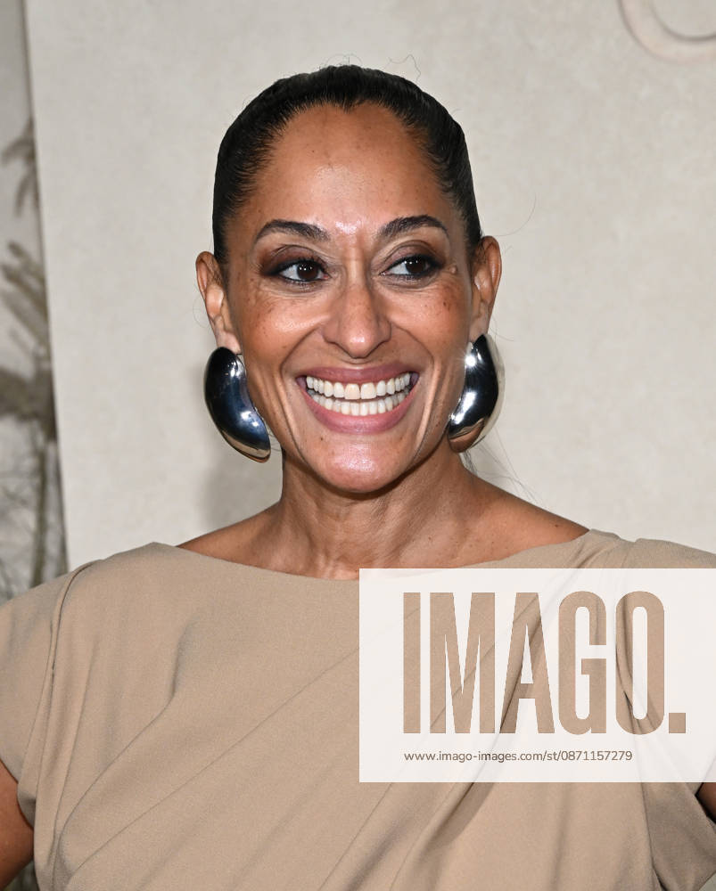 Airbnb.org Gala Tracee Ellis Ross arriving to the airbnb.org Gala 2026 held at Milk Studios on October 28, 2026 in Hollywood, CA. Hollywood Milk Studios California USA