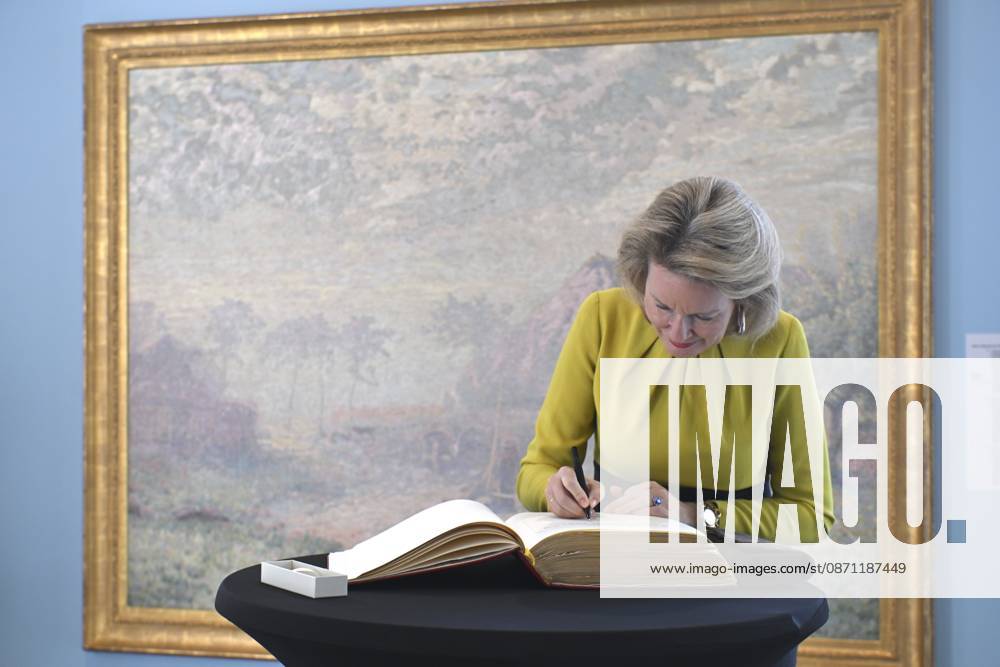 The Queen Visits La Boverie LIEGE, BELGIUM - OCTOBER 29 : Queen Mathilde visits the exhibition Impressionism: A Belgian Story at La Boverie in Liège. Through some 150 works, this exhibition highlights Belgian Impressionism, its ties to the great French masters, and the way Belgian artists revolutionized the depiction of reality through their use of light and color. Among other works, the Queen views pieces by Franz Courtens, Anna Boch, and Théo Van Rysselberghethree key figures of Belgian Impressionism. .on October 29, 2026 in Liege, Belgium, 29 10 2026 Liege Belgium