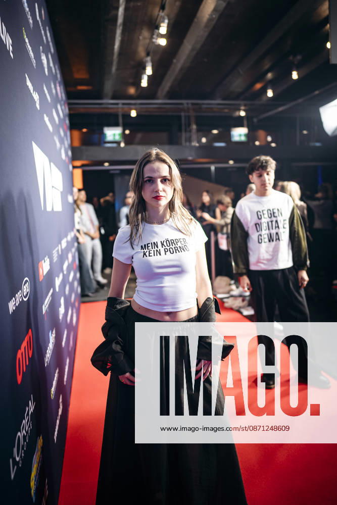 Theresia Crone is taking a stand against digital violence at the Videodays gala i