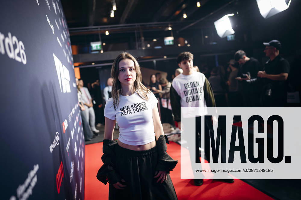 Theresia Crone is taking a stand against digital violence at the Videodays gala i