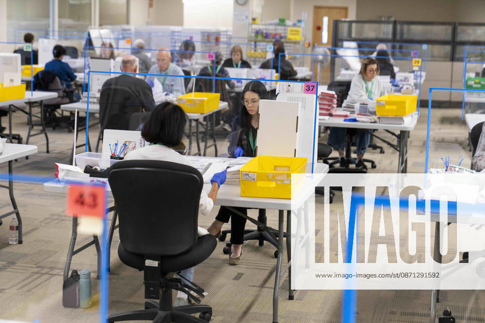 Workers open mail-in ballots in a secure room for the 2026 mid-term election at the King County Elections office in Renton, Washington, USA, on Thu., Oct. 29, 2026. Approximately 98% of votes cast in Washington state are mail-in ballots. Renton USA - ZUMAb344 20261029_znp_b344_004