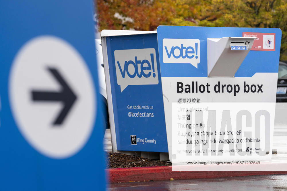 A ballot drop box stands in a parking lot in Renton, Washington, USA, on Thu., Oct. 29, 2026. Approximately 98% of votes cast in Washington state are mail-in ballots. Renton USA - ZUMAb344 20261029_znp_b344_011