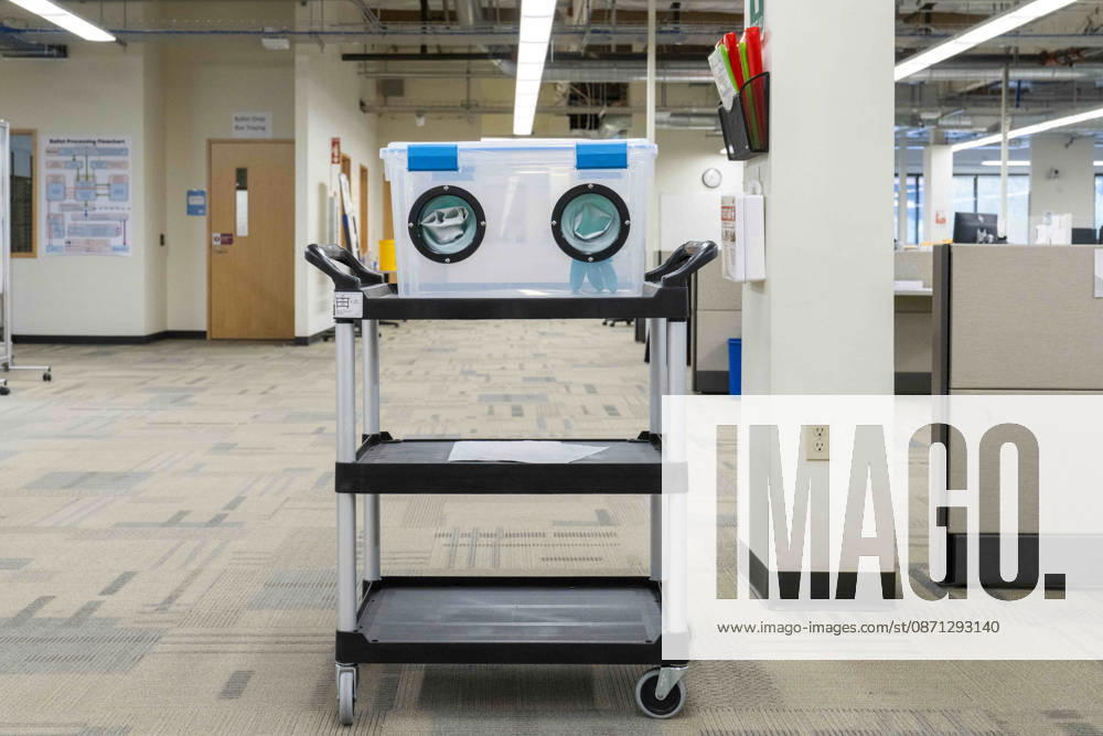 A sealed glove box used to safely contain suspicious envelopes stands on a cart at the King County Elections office in Renton, Washington, USA, on Thu., Oct. 29, 2026. Approximately 98% of votes cast in Washington state are mail-in ballots. Renton USA - ZUMAb344 20261029_znp_b344_031