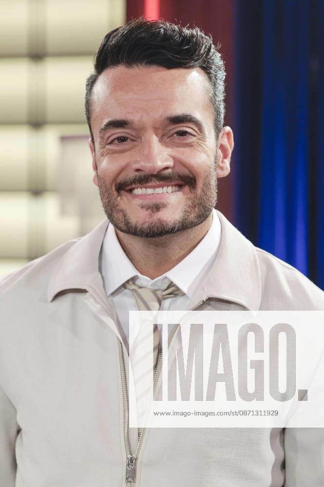 Giovanni Zarrella during the taping of the WDR talk show Kölner Treff at WDR Studio BS 3 in Cologne, October 29, 2026 Foto:xR.xSchmiegeltx xFuturexImagex koelner_treff2910_6046